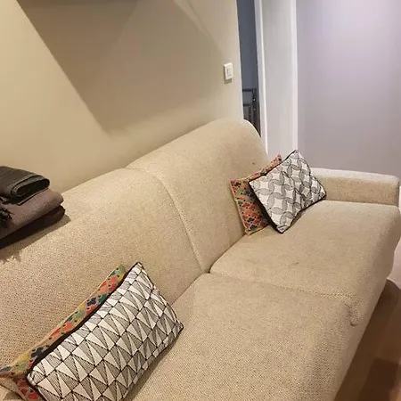 4 Personnes - St Lazar Sur Cour Apartment Paris