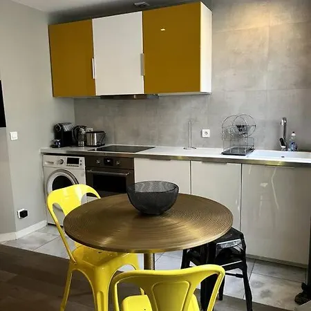 Apartment 4 Personnes - St Lazar Sur Cour